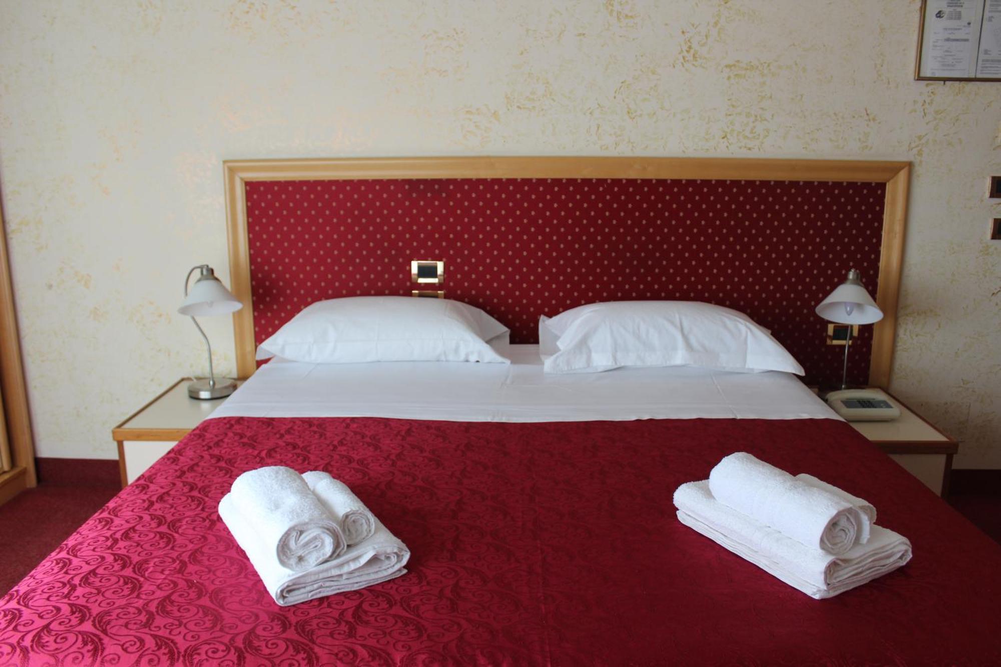Hotel Palace Masoanri'S Reggio di Calabria Eksteriør billede